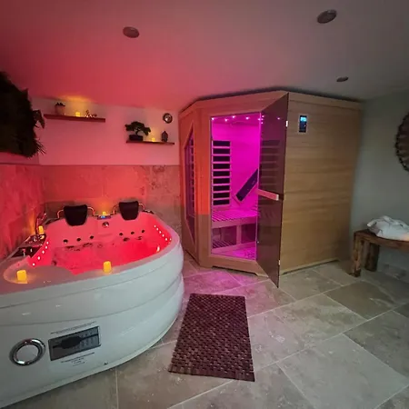 Semesterbostad Alba Zen &